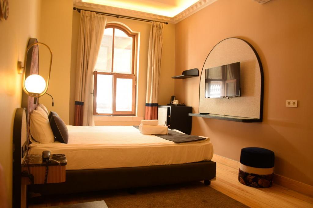 Şirin Han Hotel Old City — 3