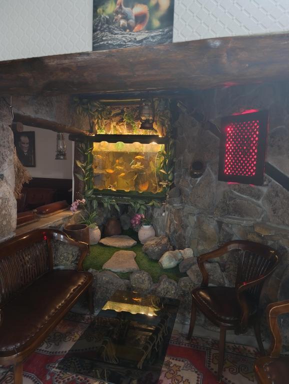 Üçsu Havuzlu Termal Otel — 1