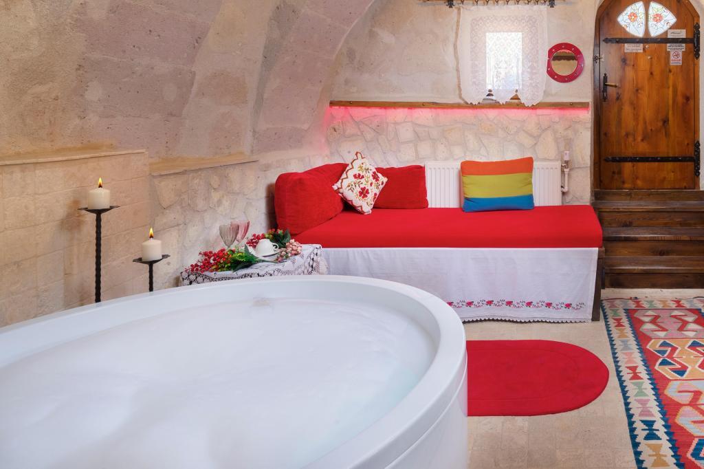 Öykü Evi Cave Hotel — 3