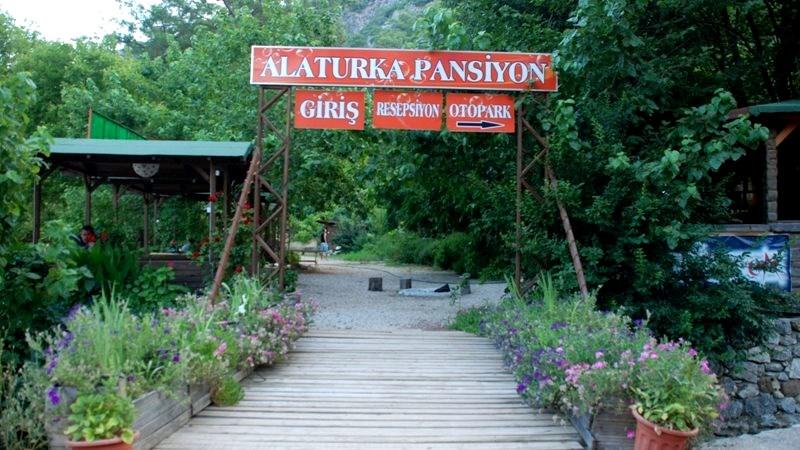 Alaturka Pansiyon — 1